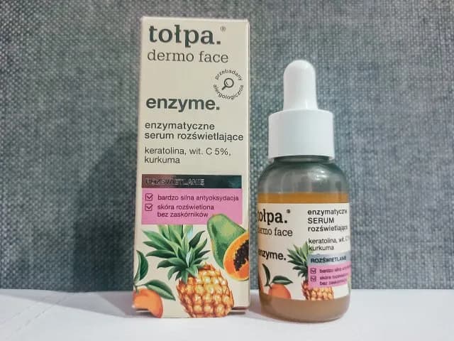 Tołpa serum rozświetlające: Jaki wybrać? Efekty i opinie