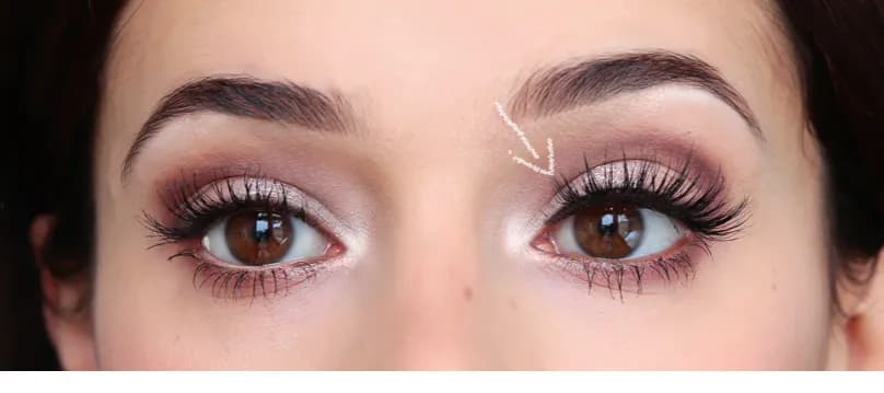 Sztuczne rzęsy opadają? Sprawdź, jak przedłużyć ich trwałość